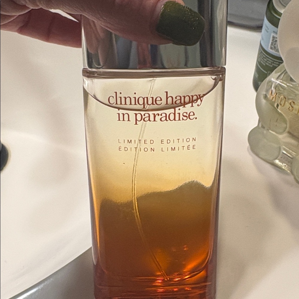 Clinique Happy in Paradise Orange Ombre Fragrance Bottle - Picture 4 of 4